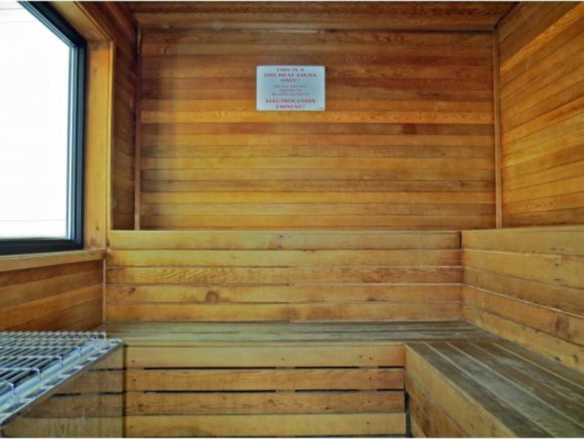 Free Silver Dollar City & Other Attraction Tickets! Spacious, Great Location, Indoor & Outdoor Pools Branson Bagian luar foto